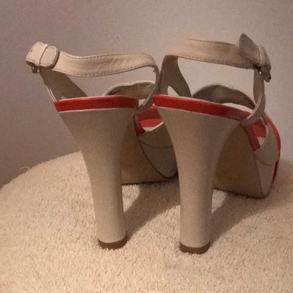 Open toe high heels - Picture 3 of 4